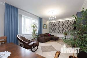 Дом 235м², 3-этажный, участок 7 сот.  