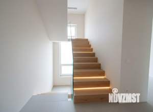 Таунхаус 200м&sup2;, 2-этажный, участок 5 сот.  