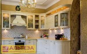 Дом 240м&sup2;, 3-этажный, участок 10 сот.  