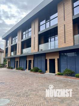 Таунхаус 260м², 3-этажный, участок 2 сот.  