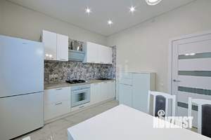 Дом 115м&sup2;, 2-этажный, участок 3 сот.  