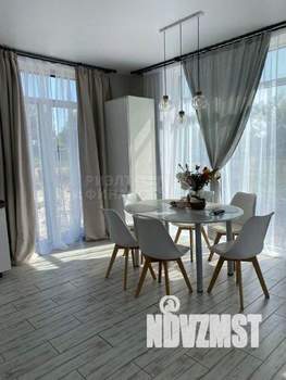 Дом 63м&sup2;, 1-этажный, участок 10 сот.  