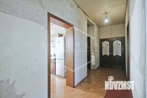 Дом 200м&sup2;, 2-этажный, участок 6 сот.  