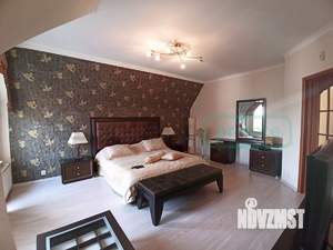 Дом 224м², 3-этажный, участок 7 сот.  