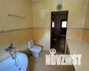 Дом 324м², 2-этажный, участок 6 сот.  