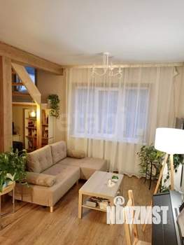 Дом 98м², 2-этажный, участок 5 сот.  