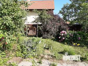 Дом 32м&sup2;, 2-этажный, участок 6 сот.  