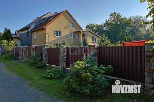 Дом 214м&sup2;, 3-этажный, участок 11 сот.  