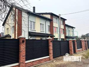 Таунхаус 228м², 3-этажный, участок 4 сот.  