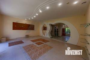 Таунхаус 210м², 3-этажный, участок 8 сот.  