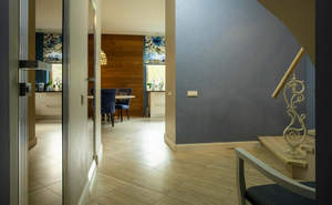 Дом 251м&sup2;, 3-этажный, участок 10 сот.  