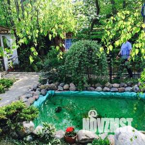 Дом 638м&sup2;, 4-этажный, участок 12 сот.  