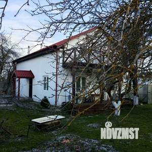 Дом 180м&sup2;, 2-этажный, участок 10 сот.  