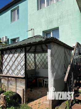 Дом 211м², 3-этажный, участок 6 сот.  