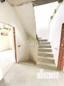 Таунхаус 180м², 3-этажный, участок 4 сот.  