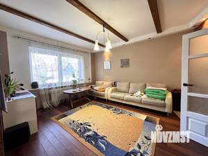Дом 220м², 4-этажный, участок 4 сот.  