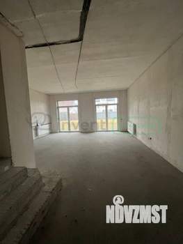 Таунхаус 228м², 3-этажный, участок 4 сот.  