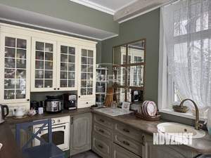 Дом 161м&sup2;, 3-этажный, участок 6 сот.  