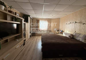 Дом 60м&sup2;, 2-этажный, участок 1 сот.  