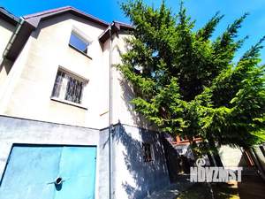 Дом 226м&sup2;, 2-этажный, участок 7 сот.  