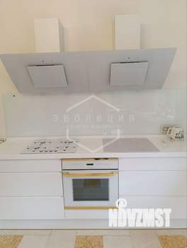 Дом 507м&sup2;, 4-этажный, участок 7 сот.  