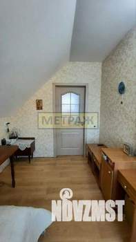 Дом 102м&sup2;, 2-этажный, участок 5 сот.  