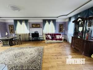 Таунхаус 280м², 4-этажный, участок 2 сот.  