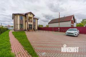 Дом 204м², 2-этажный, участок 6 сот.  