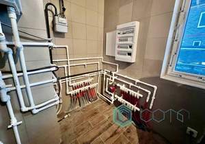 Дом 216м&sup2;, 2-этажный, участок 7 сот.  