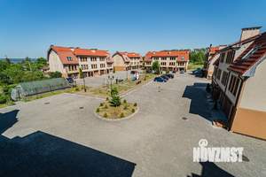 Дом 143м&sup2;, 3-этажный, участок 2 сот.  