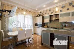 Таунхаус 460м², 3-этажный, участок 5 сот.  