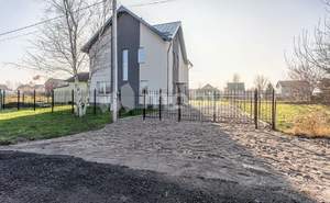 Дом 200м&sup2;, 3-этажный, участок 0 сот.  