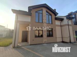 Таунхаус 120м&sup2;, 2-этажный, участок 2 сот.  