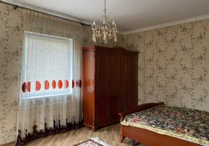 Дом 334м&sup2;, 3-этажный, участок 6 сот.  