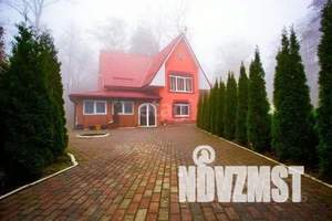 Дом 262м², 2-этажный, участок 20 сот.  