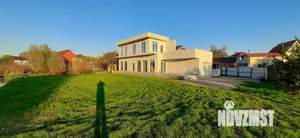 Дом 165м&sup2;, 2-этажный, участок 7 сот.  