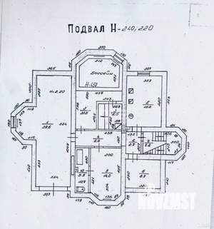 Дом 461м&sup2;, 3-этажный, участок 8 сот.  