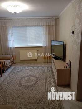Дом 140м², 2-этажный, участок 6 сот.  