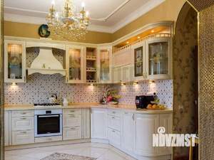 Дом 400м², 3-этажный, участок 10 сот.  
