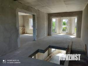 Дом 180м², 2-этажный, участок 8 сот.  