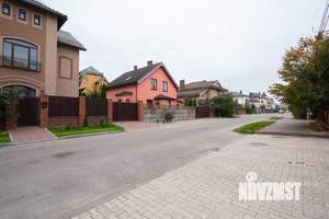 Таунхаус 100м&sup2;, 2-этажный, участок 2 сот.  