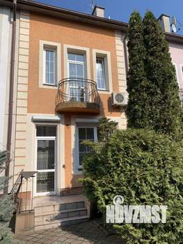 Таунхаус 150м², 3-этажный, участок 1 сот.  
