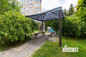 Таунхаус 138м², 3-этажный, участок 1 сот.  