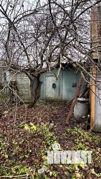 Дом 40м&sup2;, 2-этажный, участок 5 сот.  