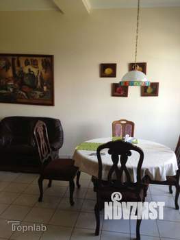 Дом 880м², 3-этажный, участок 14 сот.  