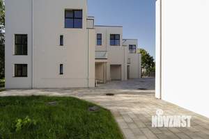 Таунхаус 175м&sup2;, 3-этажный, участок 3 сот.  