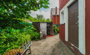 Дом 160м&sup2;, 3-этажный, участок 5 сот.  