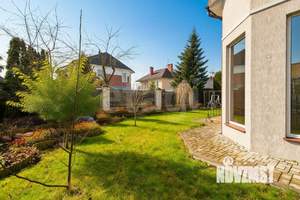 Дом 300м&sup2;, 2-этажный, участок 6 сот.  