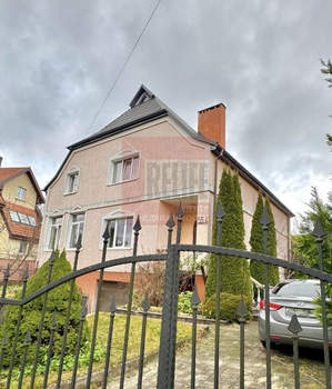 Дом 343м&sup2;, 3-этажный, участок 7 сот.  