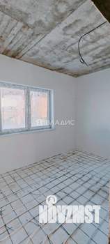 Дом 126м&sup2;, 2-этажный, участок 4 сот.  